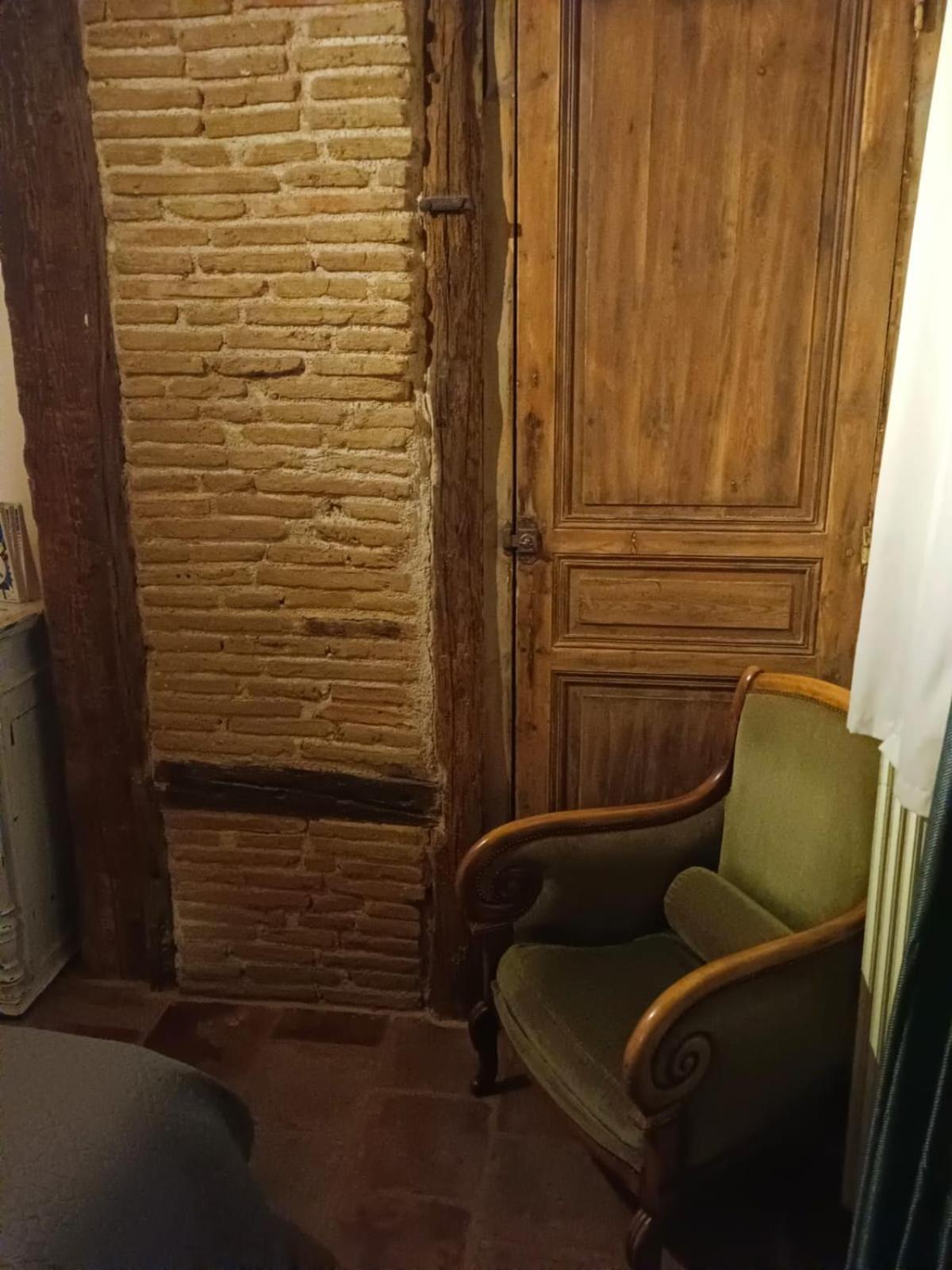 Couette-café La Lauze Et L'anguille