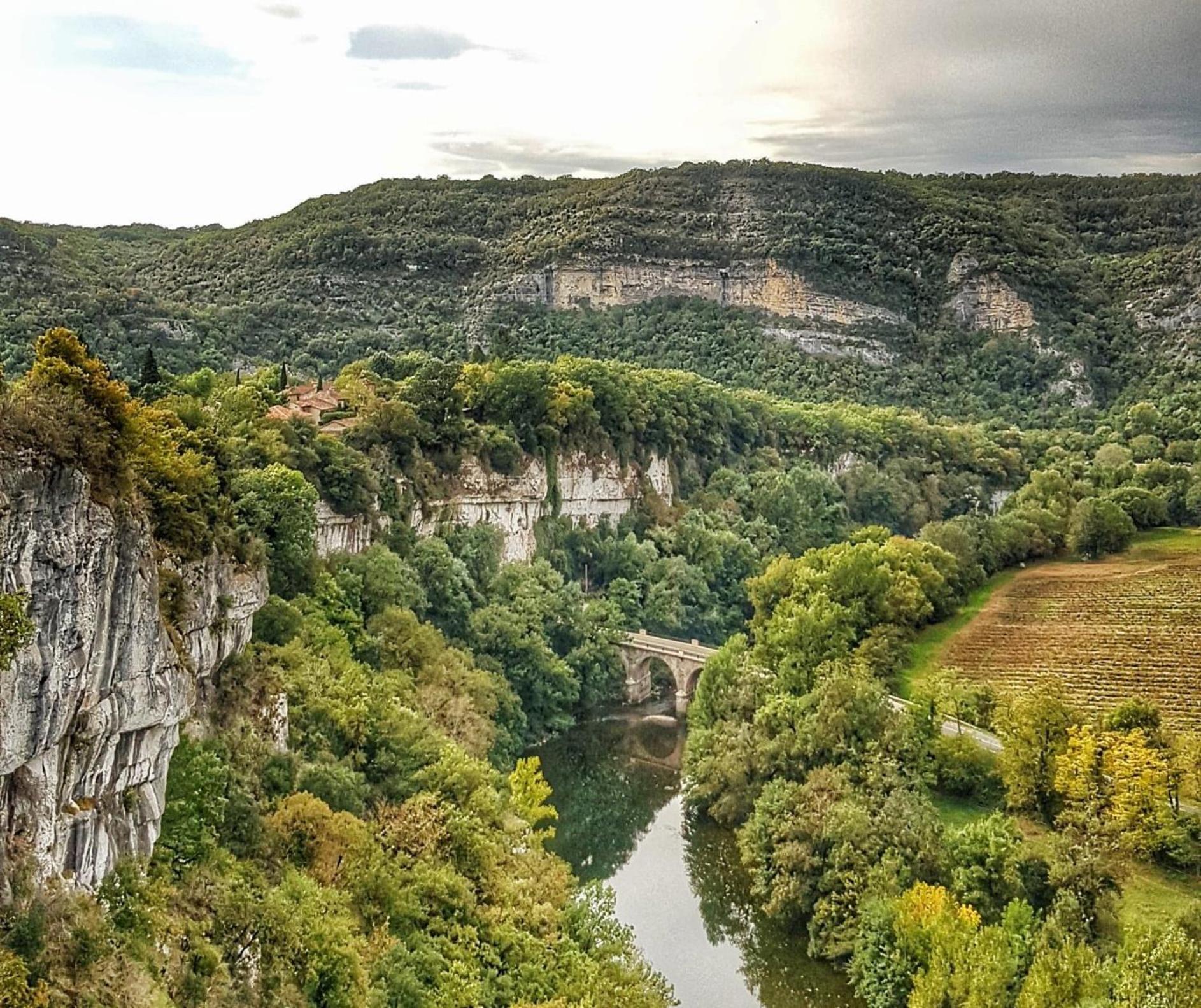 La Lauze Et L'anguille Gaillac